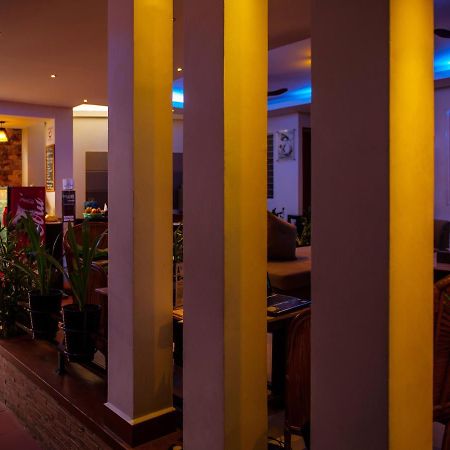 One Up - Banana Hotel Phnom Penh Luaran gambar