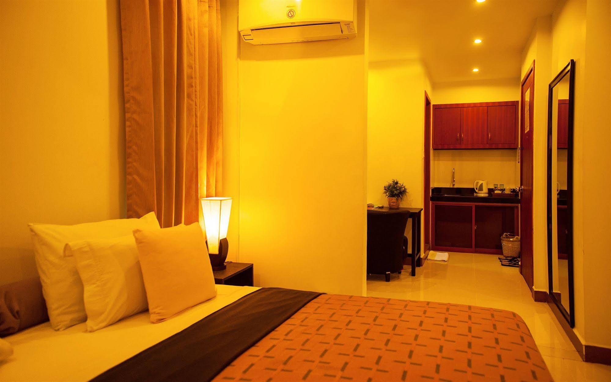 One Up - Banana Hotel Phnom Penh Luaran gambar