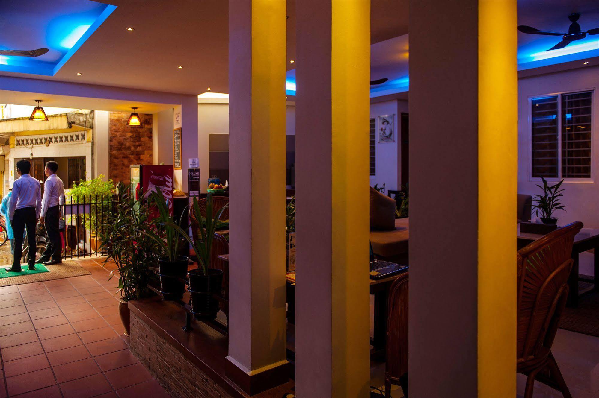 One Up - Banana Hotel Phnom Penh Luaran gambar